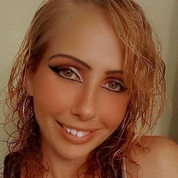 FLACAS LIVE LISTING! HELP US CHANGE THE WORLD  ONE DAY ONE PERSON AT A TIME ♥️ - Picture 5 of 13